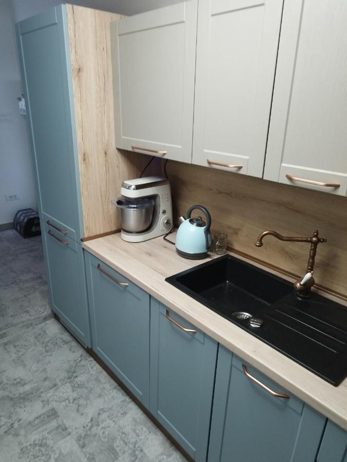 Apartment Antica With Yard & Bbq Split Exteriér fotografie